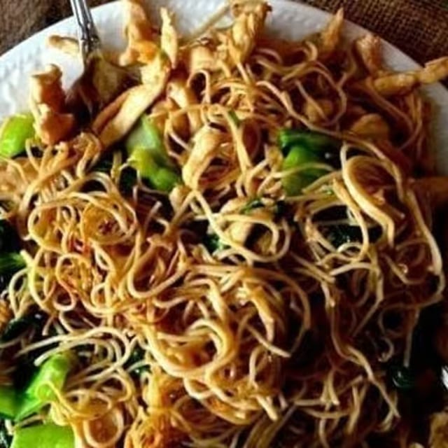 Sichuan noodle regular pack.