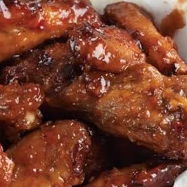 Street style wings.